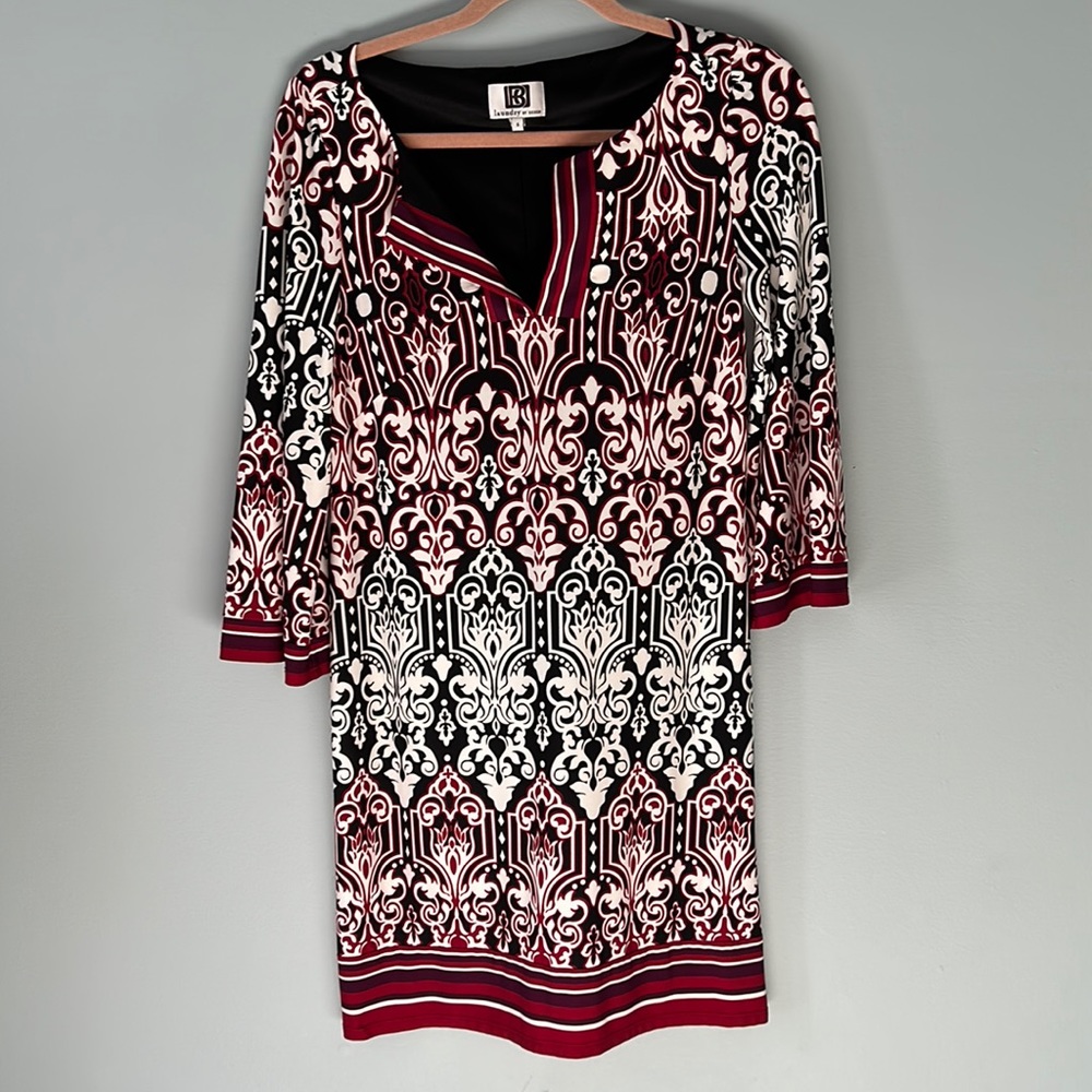 laundry by Design above the knee dress. size 6. Flattering fit